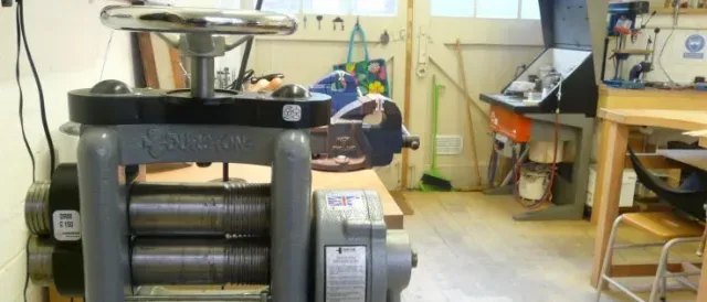 London Jewellery Workshop school